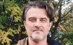 Ние, отбранителите