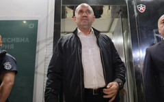 "Прогресивна България" готова с кабинет, но и за споделена власт: Идват добри времена, мутрите си отиват