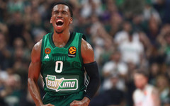 ТиДжей Шортс го направи отново! Гардът на Панатинайкос пак е MVP на плей-ин турнира в Евролигата