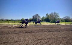 Беговият сезон в Русе бе открит от зам.-кмета Борислав Рачев