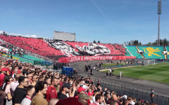 Сектор Г почете Джони Велинов с хореография в дербито с Левски