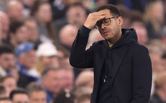 Челси мечтае за треньор като Луис Енрике, но ще трябва да избира от други 5 имена