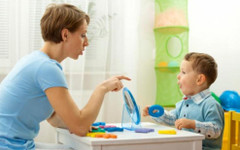 Пандемията на 21 век: Едно поколение расте с таблет в ръка и все по-трудно намира думите си