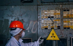 В сърцето на Чернобил: 40 години след катастрофата ядреният обект все още е изложен на риск в условията на руската война