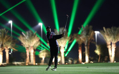 Близкият изток наливаше безумни пари в спорт, но войната може би променя това