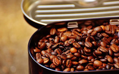 Измамници масово продават фалшиво кафе! С какво заместват зърната?