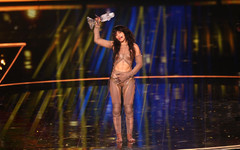 След две победи в "Евровизия": Лорийн за новия албум и силата на емоциите