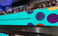 Българската Payhawk сред финтех лидерите, открили търговската сесия в Лондон в петък