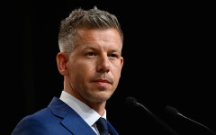 Мадяр подгони олигарсите на Орбан. Спешни мерки