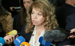 Йотова: Инцидентът с Доналд Тръмп показва колко крехка може да е сигурността