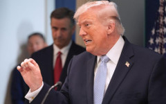 Тръмп: Иран да се обади за мир без ядрени оръжия