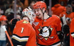 Анахайм Дъкс излезе напред в серията с Едмънтън Ойлърс след мач с 11 гола