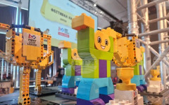 Четвъртото за България и трето за Бургас издание на Фестивала First Lego League Challenge събира близо 800 участници
