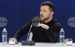 Украйна е готова за тристранни преговори с Русия в Азербайджан, каза Зеленски след срещата си с Алиев