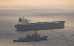 Американски сенатор призовава за възобновяване на ударите срещу Иран