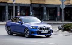 Върховна комбинация от два противоположни свята