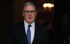 FT разкритикува Стармър за липсата му да взема трудни решения