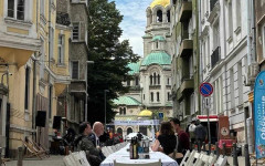 Парадокс: Как България е първа по ръст на заплатите в ЕС за 5 години и пак най-бедна?