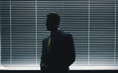 Новата норма: Изпълнителните директори стават все по-възрастни, пенсионирането се отлага