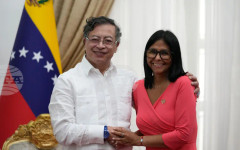 Венецуела иска да засили връзките си с Колумбия в търговията и енергетиката, заяви временният президент Делси Родригес