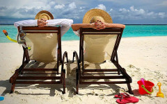 13 почивни дни през май. Бизнесът ръмжи