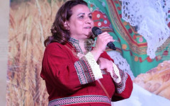 "Семе Българско" е мисия за връщане към корените и съхраняване на българската памет, каза пред БТА Ивелина Елмазова, създател на фестивала