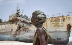 Пирати завзеха танкер с петрол, пътуващ от Персийския залив за Сомалия