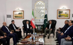 Преговорите в Пакистан! За първи път разногласия в ръководството на Иран