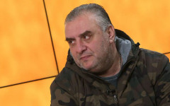 Дучето: Срамно бездействие в червено! Фланелката на сектор "Г" се носи по заслуги