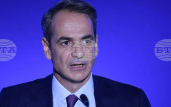 Гръцкият премиер за стрелбата във Вашингтон: Насилието няма никакво място в демокрацията