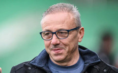 Илиан Илиев получи добра и лоша новина преди мача с Локомотив Пловдив