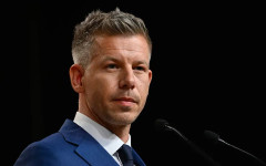 Мадяр подгони олигарсите на Орбан. Спешни мерки