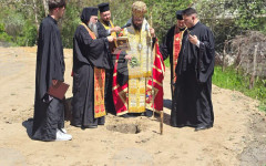 С първа копка започна изграждането на православен храм в село Чичил