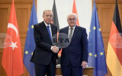 Президентите на Турция и Германия обсъдиха двустранните отношения и войната в Близкия изток в телефонен разговор