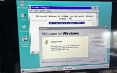 Ентусиастка стартира съвременен Linux на Windows 95 с процесор Intel 486 и помощта на WSL9x