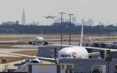 Европейските рафинерии са се мобилизирали да произвеждат авиационно гориво