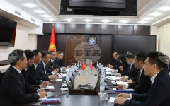 КАБАР: Киргизстан и Китай обсъдиха нови логистични маршрути и таксиметрови услуги