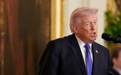 Напрежението около Ормузкия проток отново се изостри, а Израел и Ливан удължиха примирието си