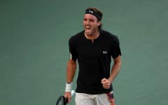 Стефанос Циципас и Фабиан Морожан се класираха за втория кръг в Мадрид