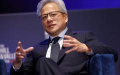 Шефът на Nvidia: AI ще се превърне в постоянен "надзорник", който следи всеки ваш ход