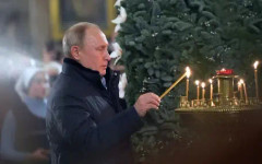 Владимир Путин възражда КГБ във ФСБ