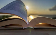 Световният ден на книгата – "физическото измерение на паметта и смисъла"