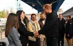 Принц Хари пристигна в Украйна