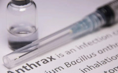 Експерт за антракса: Властите буквално са "проспали" началото на епидемията