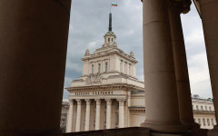 ЦИК: Финални решения за част от депутатите преди обявяването на НС