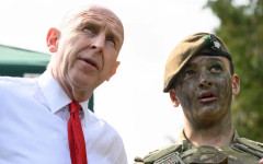 Великобритания и Франция призоваха за подкрепа на общия им план за Ормузкия проток