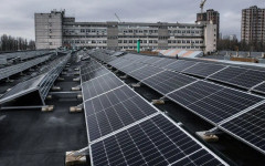 Войната в Иран връща търсенето на покривни солари в Европа