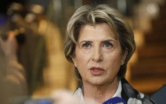 Лечева: Управленските войни не прилягат на класата на спортистите ни