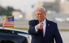 Тръмп: САЩ ще унищожи всяка лодка, поставяща мини в Ормузкия проток