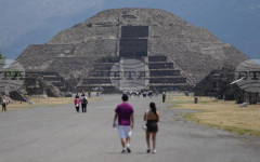 Мексико отвори отново прочутите пирамиди в Теотиуакан при засилено полицейско присъствие след смъртоносна стрелба